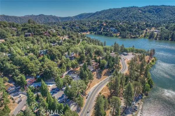24288 Zurich Drive, Crestline, CA 92325