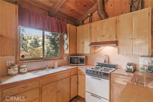 748 Lake, Lake Arrowhead, CA 92352 - #2