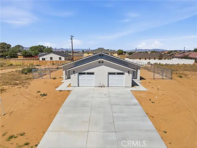 9237 Loop Boulevard, California City, CA 93505 - #2