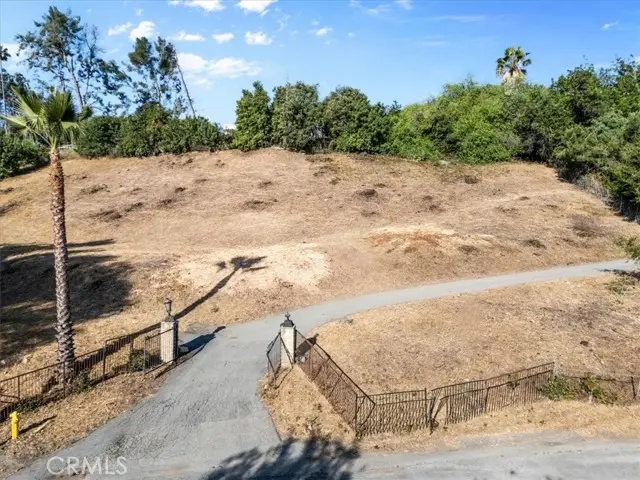 21544 Covina Hills Rd, Covina, CA 91724 - #1