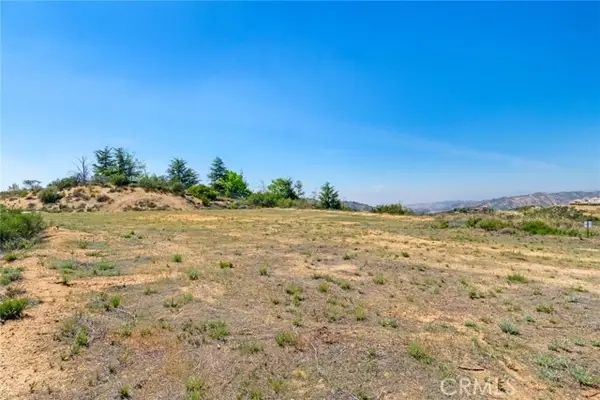 39501 Eastview Court, Yucaipa, CA 92399