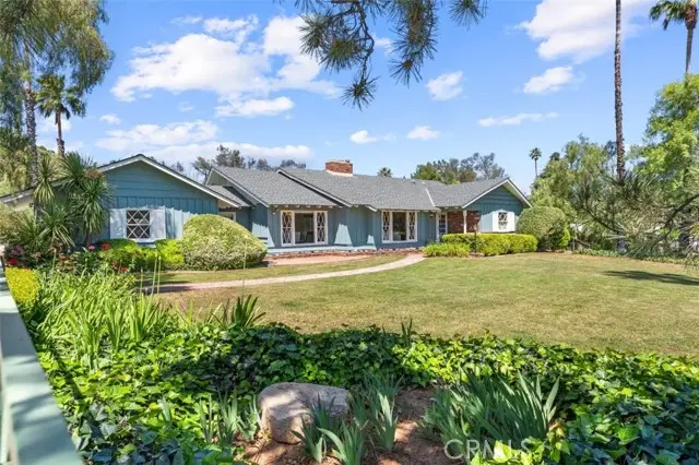 461 Sunset Drive, Redlands, CA 92373 - #1