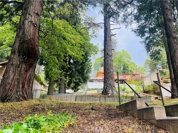 23798 Springwater Road, Crestline, CA 92325