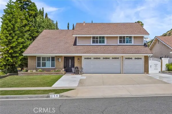 256 Quail Lane, Orange, CA 92869