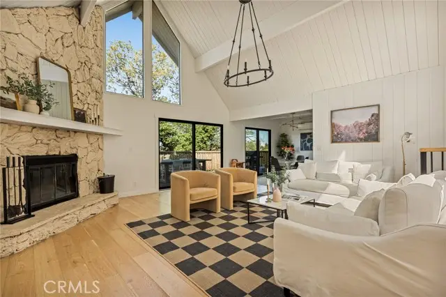 1204 Yellowstone, Lake Arrowhead, CA 92352 - #1