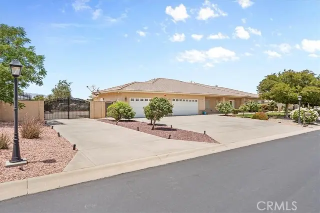 6940 Oak Vista, Hesperia, CA 92344 - #3
