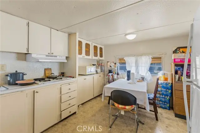 2075 Rialto #29, San Bernardino, CA 92410 - #3