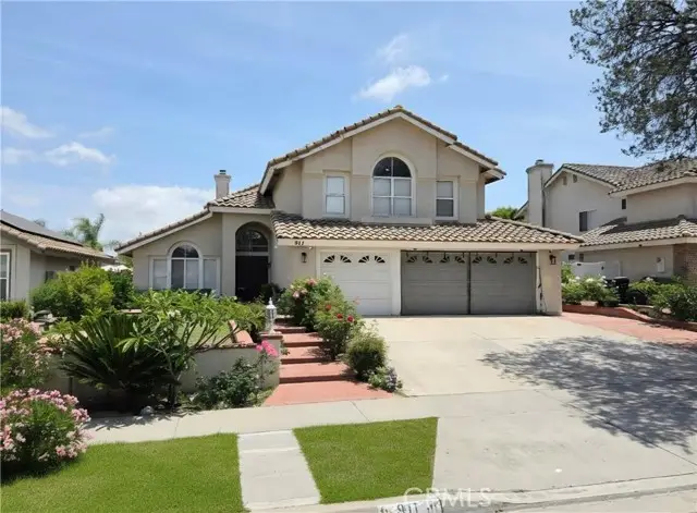 911 Homestead Road, Corona, CA 92878 - #1