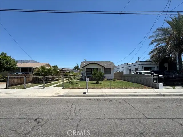 7237 Olive St, Highland, CA 92346 - #2