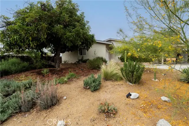 25 Dale Lane, Redlands, CA 92373 - #2
