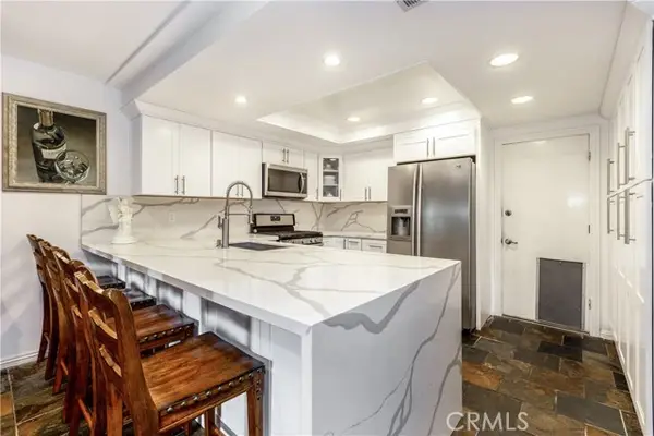 2510 Tustin  #B, Santa Ana, CA 92705