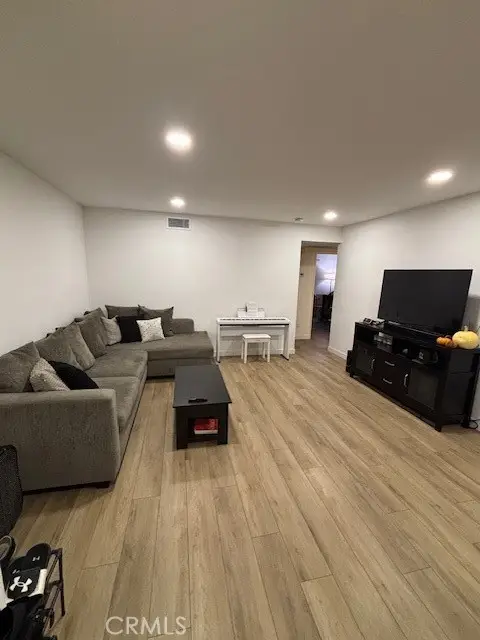 8939 Mango Avenue  #I, Fontana, CA 92335