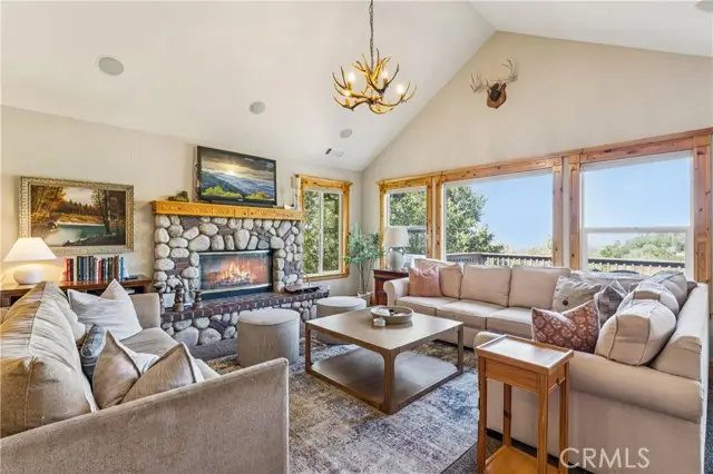 1232 Aleutian Drive, Lake Arrowhead, CA 92352 - #2