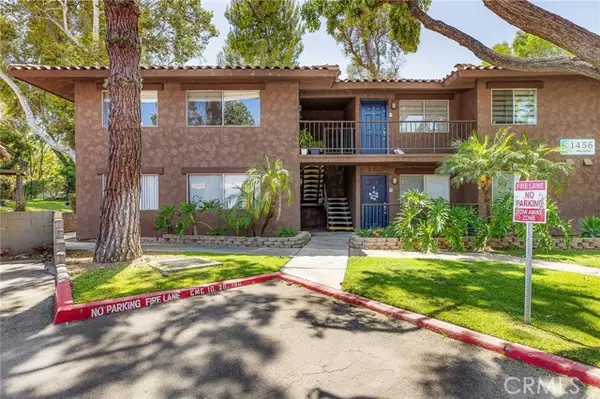 1456 Chalgrove  #C, Corona, CA 92882