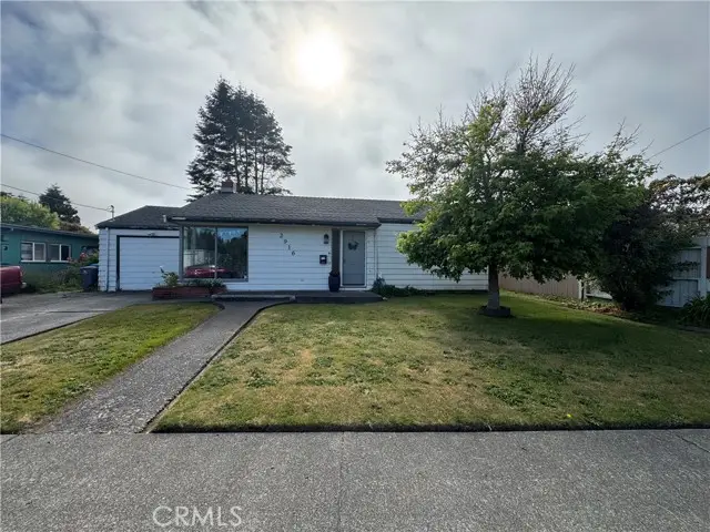 2916 Lowell, Eureka, CA 95501 - #1