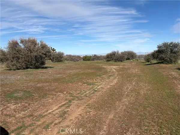 8350 Cedar, Phelan, CA 92371