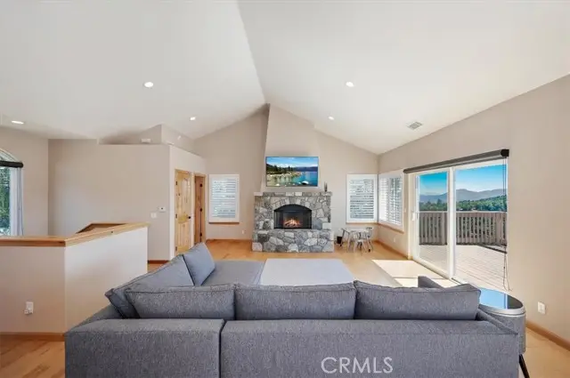 1015 Marin, Lake Arrowhead, CA 92352 - #2