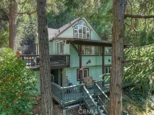 23869 Wildwood, Crestline, CA 92325