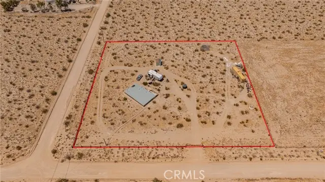 35330 Foothill Rd, Lucerne Valley, CA 92356 - #2