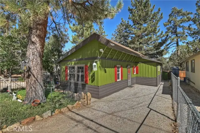 571 Pine Lane, Sugarloaf, CA 92386 - #2