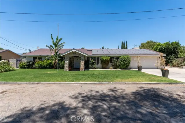 10865 Wagon Train Ln, Jurupa Valley, CA 91752 - #1