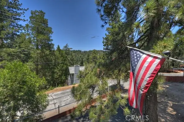 31175 All View, Running Springs, CA 92382