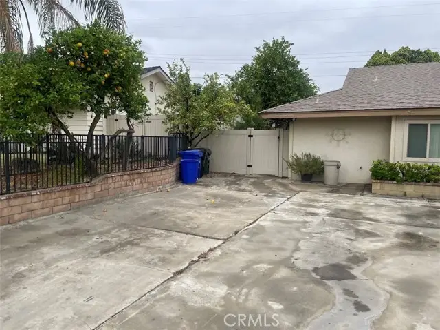 5981 Rogers Lane, San Bernardino, CA 92404 - #3