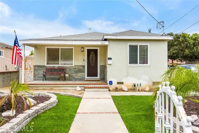 1502 Lakme Avenue, Wilmington, CA 90744 - #1