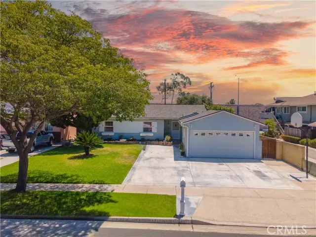 2501 Deodar, Santa Ana, CA 92705 - #1