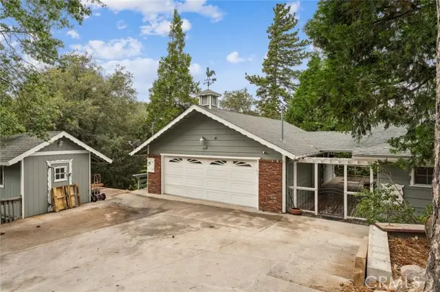 24899 Basel, Crestline, CA 92325 - #2