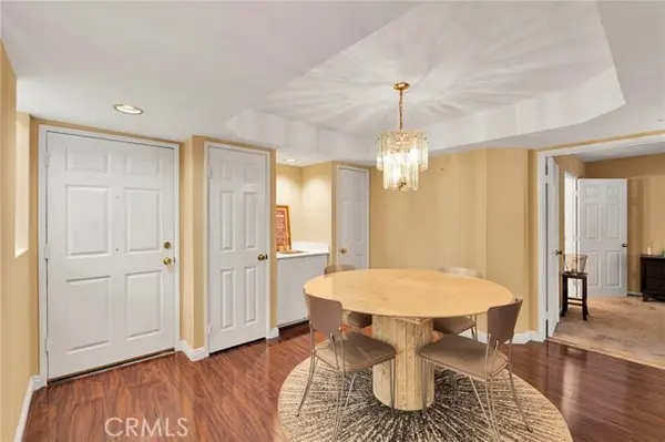 801 Pine Avenue  #205, Long Beach, CA 90813