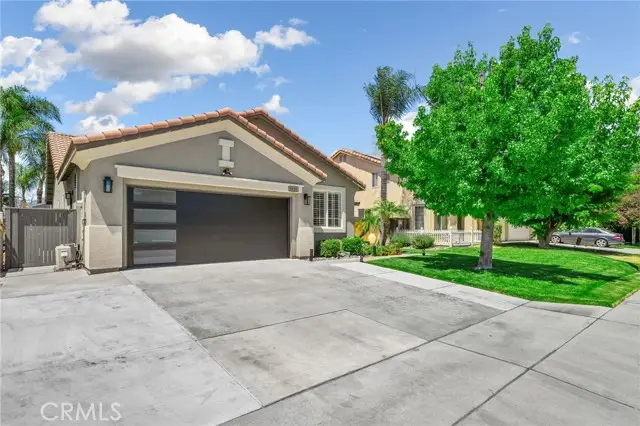 5526 Lincoln, Hemet, CA 92544 - #2