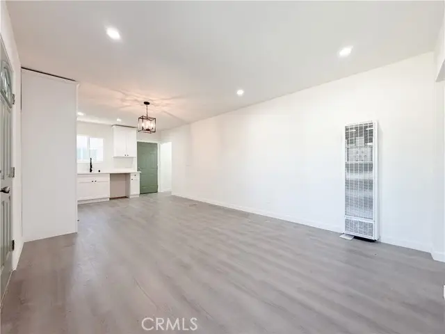 213 Broadacres Avenue, Compton, CA 90220 - #3