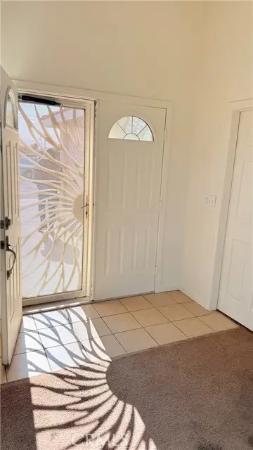 1360 Savanna, Barstow, CA 92311 - #2