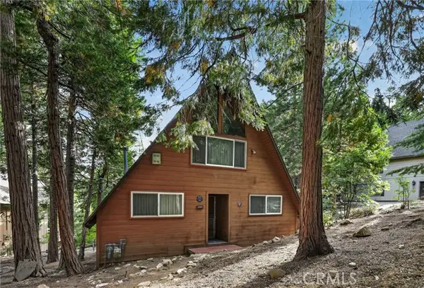 815 Zurich Drive, Lake Arrowhead, CA 92352