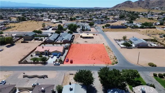 1 Wanaque Road, Apple Valley, CA 92307 - #3