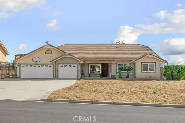 6736 Brenton Street, Riverside, CA 92509 - #2