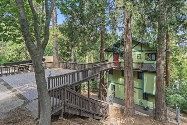 24036 Cresta, Crestline, CA 92325