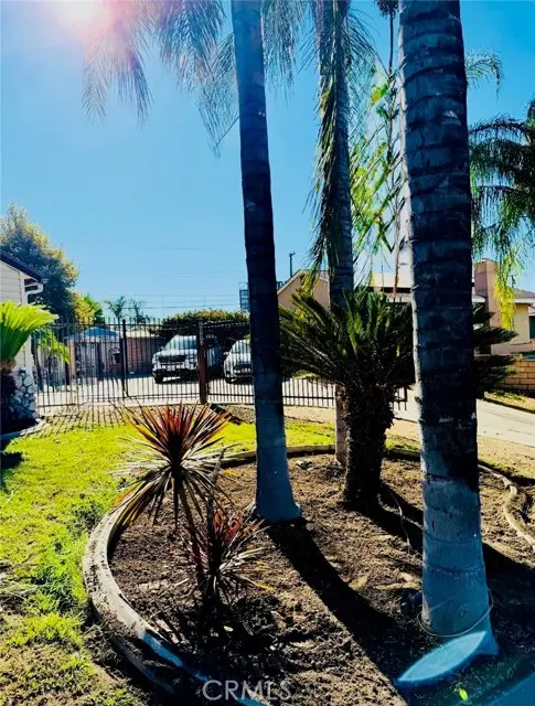 6093 Merito, San Bernardino, CA 92404 - #3