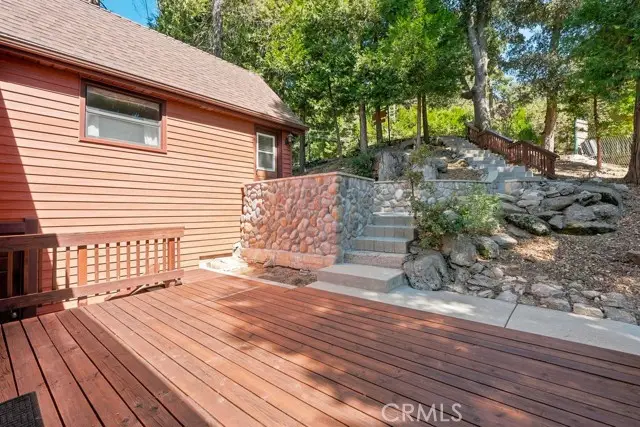 25086 Valle, Crestline, CA 92325 - #3