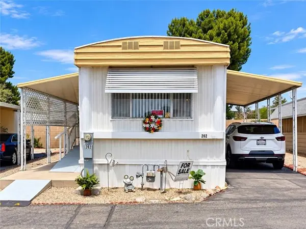 12220 5th St  #202, Yucaipa, CA 92399
