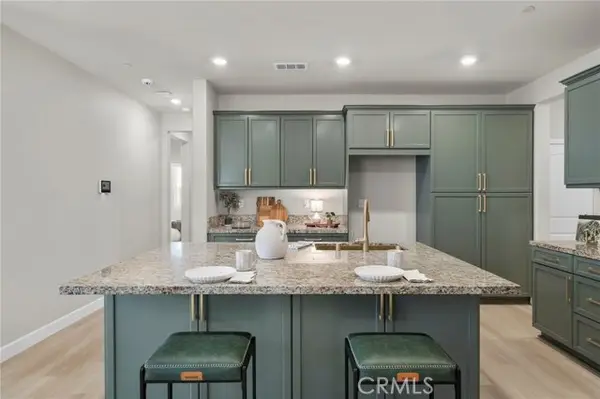 3915 Oregon Ash, San Bernardino, CA 92407