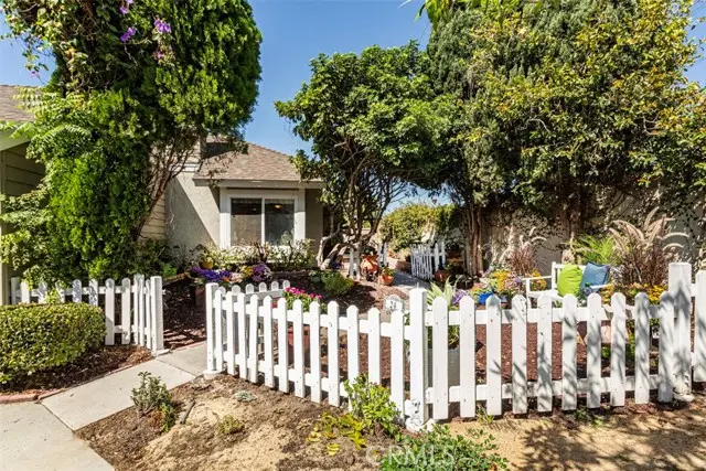 24 Riverstone, Irvine, CA 92606 - #2
