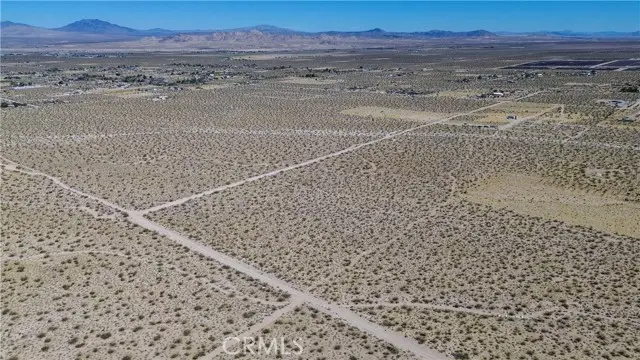 4 Visalia, Lucerne Valley, CA 92356 - #2