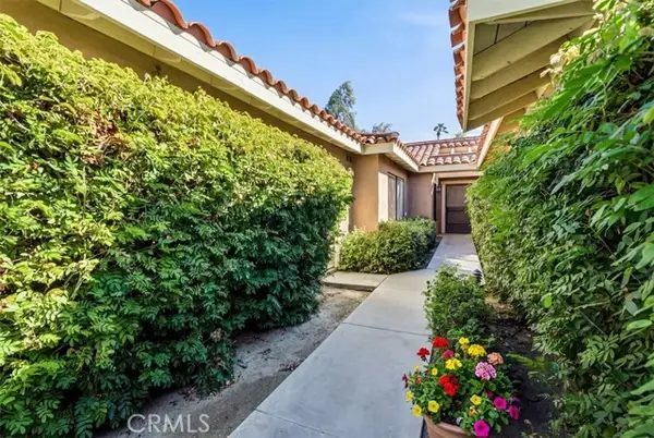 200 Seville Circle, Palm Desert, CA 92260