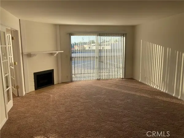 8505 Columbus Avenue  #211, North Hills, CA 91343