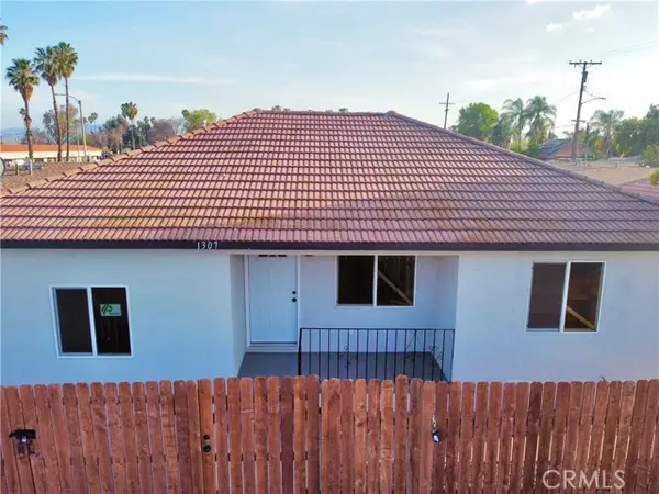 796 Mount Vernon, San Bernardino, CA 92411