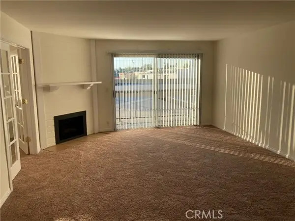 8505 Columbus Avenue  #211, North Hills, CA 91343