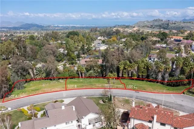 1389 Ocotillo Drive, Riverside, CA 92506 - Image #3