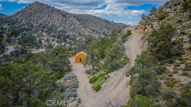 7725 Scenic Drive, Pinon Hills, CA 92372 - #2